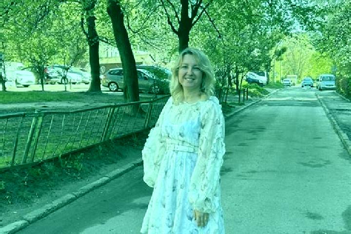 Rose, 32 — Escort in Pustomyty, Ukraine