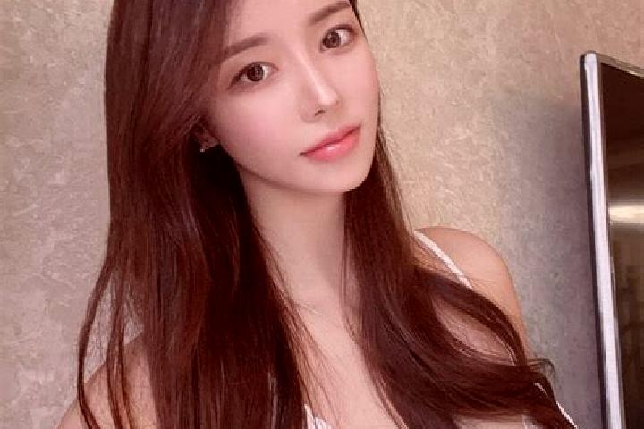 Rose, 32 — Escort in Yangri, China