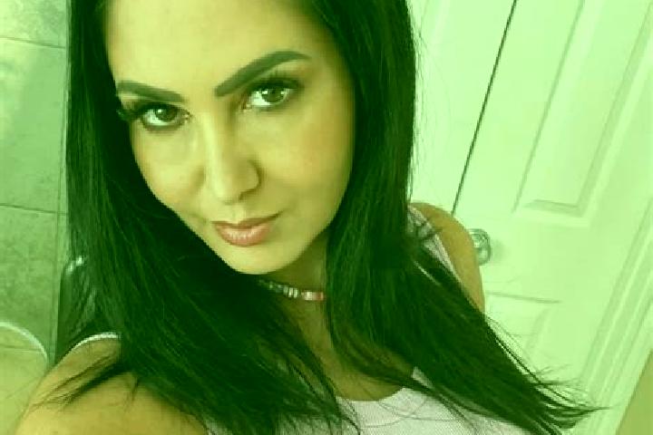 Rose, 33, a black hazel-eyed mediterranean companion based in Platanillo. Offering Girlfriend Experience, Striptease, Domination, Overnight, Deep French Kiss...