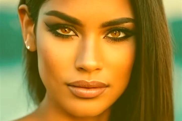 Rose, 33, a blonde amber-eyed latina companion based in Pelindaba. Offering Prostate Massage, Travel Companion, Party Girl. Available for incall and outcall,...