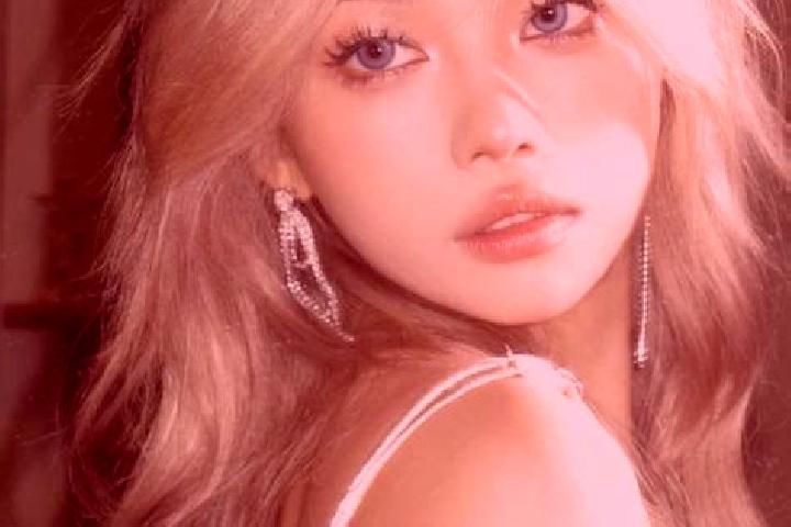 Rose, 33, a blonde blue-eyed asian companion based in Kopibaru. Offering Duos, GFE, Couples, Roleplay. Available for incall and outcall, overnight bookings a...
