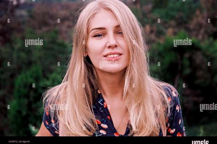 Rose, 33, a blonde blue-eyed middle eastern companion based in Suncun. Offering Striptease, 69, A-Level, Dinner Date. Available for incall and outcall, overn...