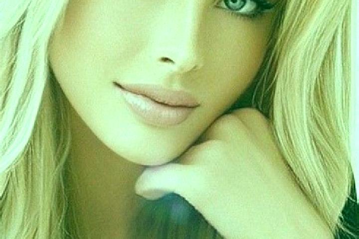 Rose, 33, a dark blonde blue-eyed caucasian companion based in San Carlos de Bariloche. Offering Party Girl, BDSM, Overnight. Available for incall and outcal...