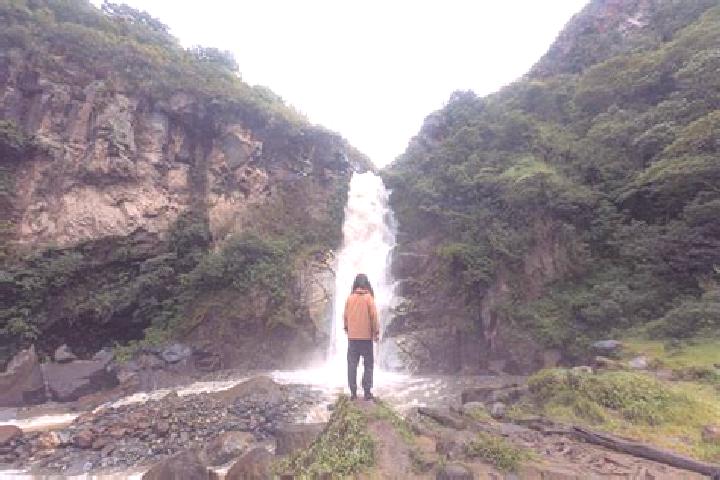 Rose, 33 — Escort in Banos, Ecuador