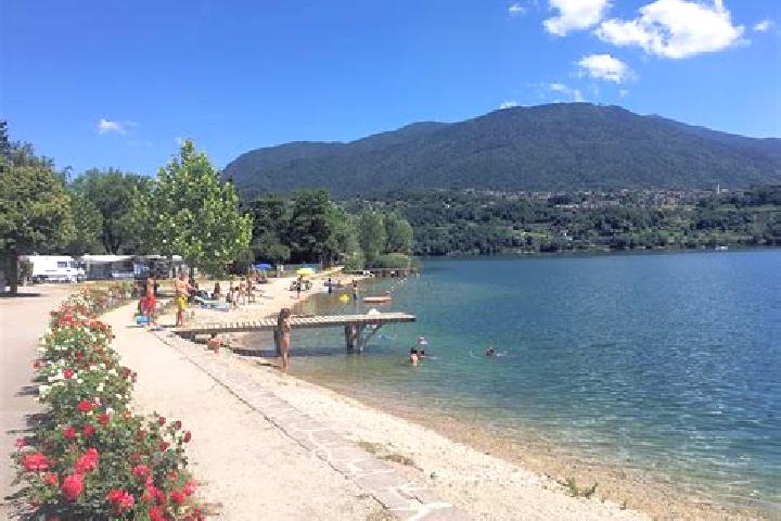 Rose, 33 — Escort in Calceranica al Lago, Italy