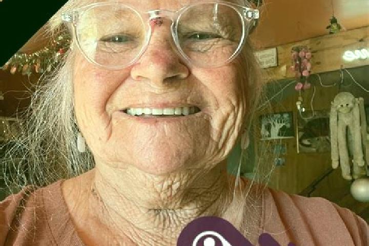 Rose, 33 — Escort in Cannonvale, Australia