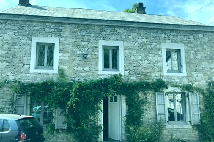 Rose, 33 — Escort in Faulx-Les Tombes, Belgium