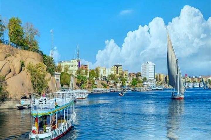 Rose, 33 — Escort in Fayid, Egypt