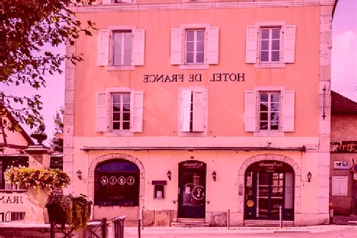 Rose, 33 — Escort in Ferney-Voltaire, France