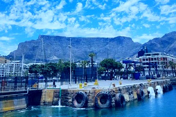 Rose, 33 — Escort in Fonteana, Cape Verde