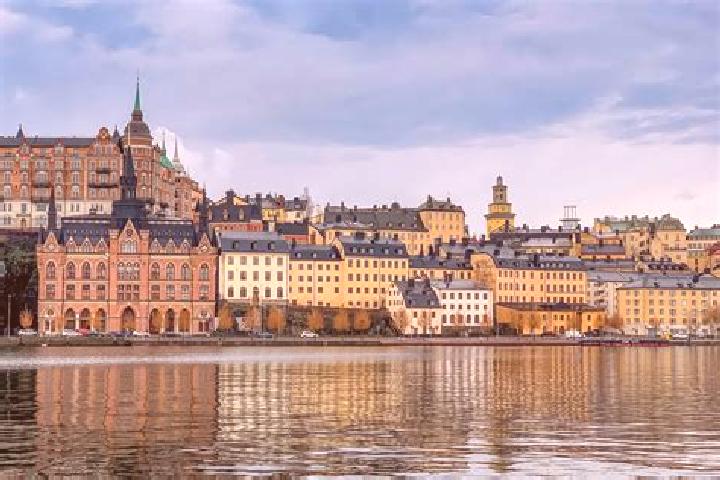 Rose, 33 — Escort in Kosta, Sweden