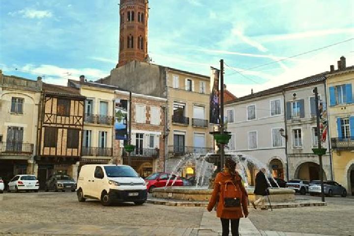 Rose, 33 — Escort in Saint-Sylvestre-sur-Lot, France