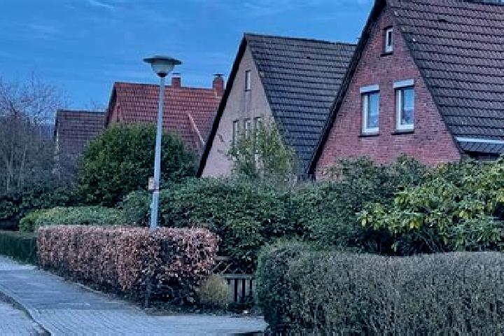 Rose, 33 — Escort in Schortens, Germany