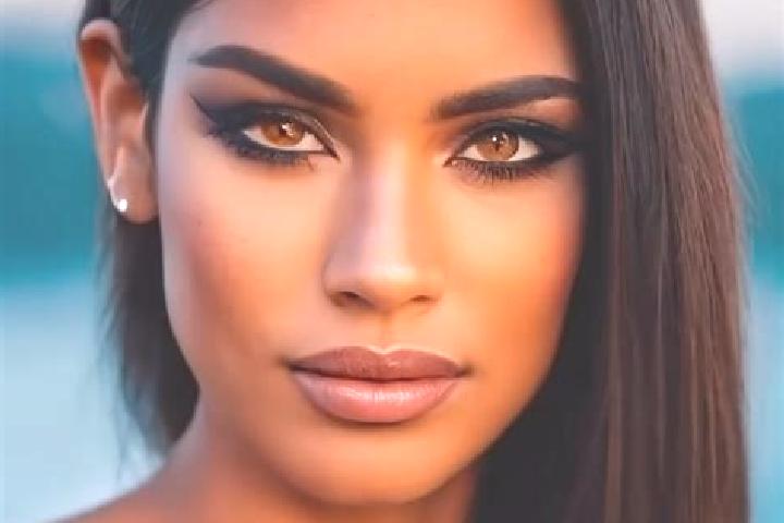 Rose, 34, a black brown-eyed latina companion based in Eastleigh. Offering Massage, Dinner Date, Girlfriend Experience. Available for incall and outcall, day...