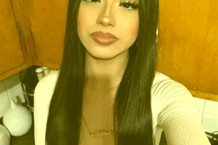 Rose, 34, a black brown-eyed latina companion based in Mariahof. Offering GFE, Erotic Massage, BDSM, Deep French Kissing. Available for incall and outcall, o...