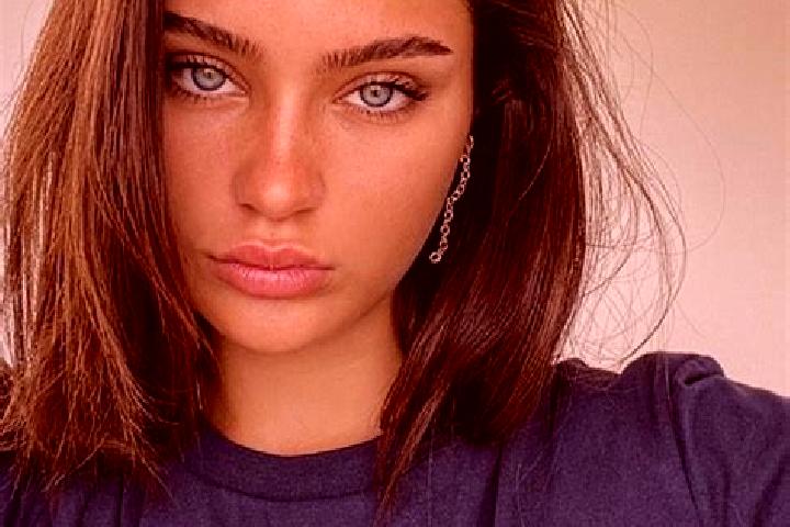 Rose, 34, a brunette green-eyed caucasian companion based in Tonneville. Offering Erotic Massage, 69, Deep French Kissing, A-Level. Available for incall and ...
