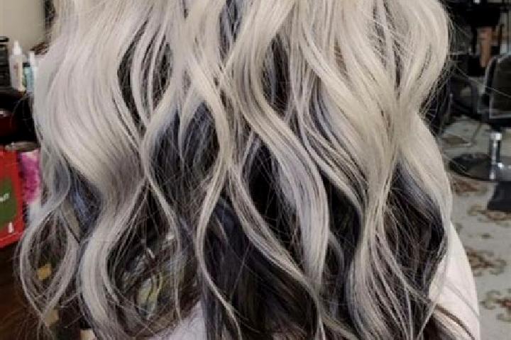 Rose, 34, a platinum blonde dark-eyed european companion based in Tannum Sands. Offering Overnight, Fetish, CIM. Available for incall and outcall, day and ev...