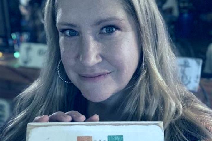 Rose, 34 — Escort in Rhode, Ireland