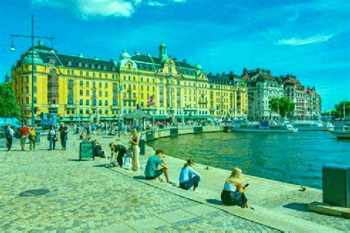 Rose, 34 — Escort in Saeffle, Sweden
