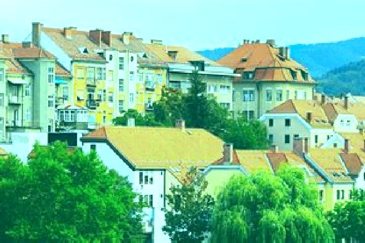 Rose, 34 — Escort in Strahinj, Slovenia