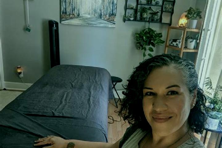 Rose, 35, a black grey-eyed slavic companion based in Creys-Mepieu. Offering Couples, Massage, Dinner Date. Available for incall and outcall, day and evening...