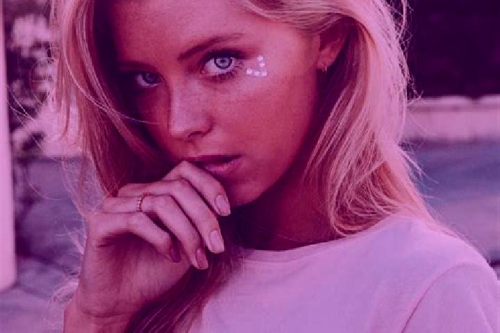 Rose, 35, a blonde blue-eyed ebony companion based in Ziegenhain. Offering Party Girl, GFE, Massage. Available for incall and outcall, day and evening dates.