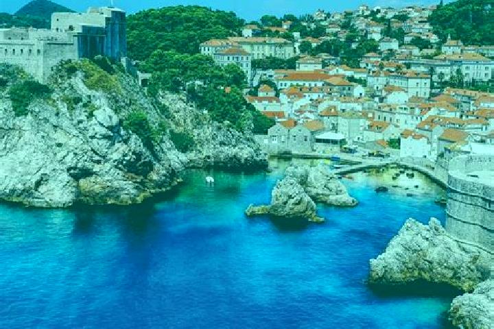 Rose, 35 — Escort in Cirkovljan, Croatia