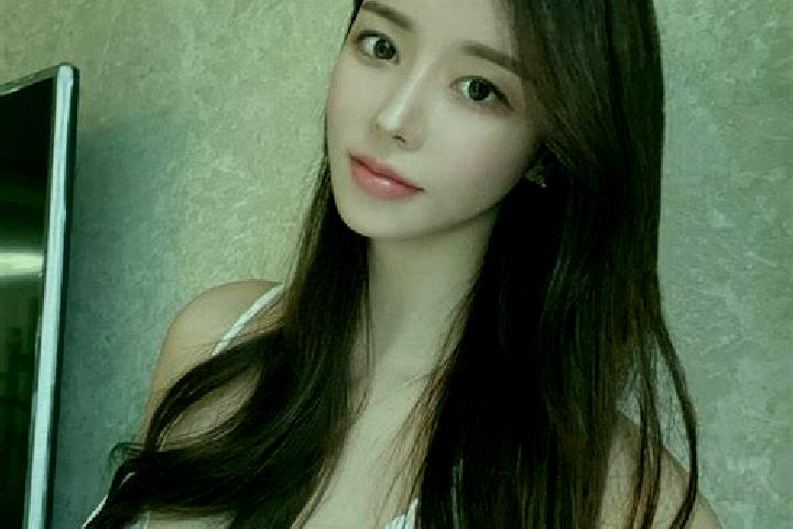 Rose, 35 — Escort in Hengfan, China