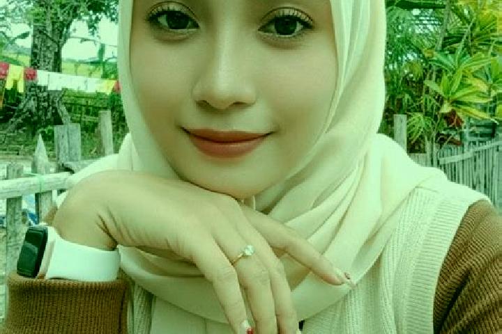 Rose, 35 — Escort in Peureulak, Indonesia