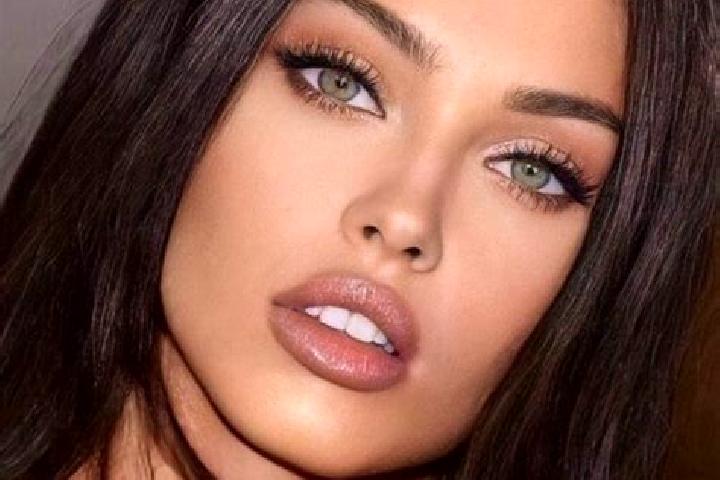 Rose, 36, a black green-eyed latina companion based in Pont-Saint-Martin. Offering Domination, A-Level, Tantra, GFE. Available for incall and outcall, overni...