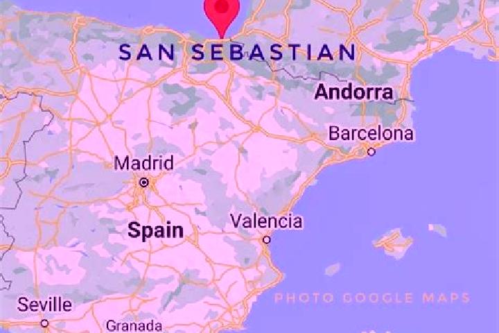 Rose, 36, a black green-eyed mediterranean companion based in San Sebastian de las Grutas. Offering Prostate Massage, Fetish, Girlfriend Experience, Tantra, ...