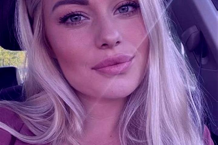 Rose, 36, a blonde hazel-eyed caucasian companion based in Louisiana. Offering A-Level, Fetish, Party Girl. Available for incall and outcall, overnight booki...