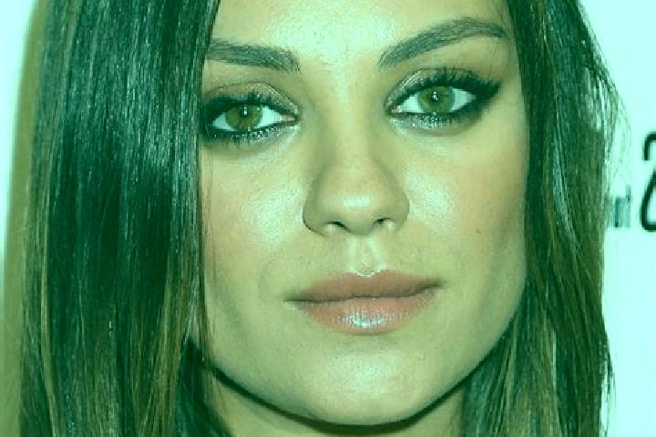 Rose, 36, a brunette hazel-eyed indian companion based in Tremuson. Offering Striptease, Dinner Date, BDSM. Available for incall and outcall, overnight booki...