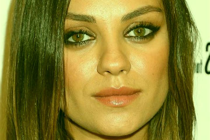 Rose, 36, a brunette hazel-eyed mixed companion based in Cosby. Offering Deep French Kissing, GFE, CIM. Available for incall and outcall, day and evening dates.