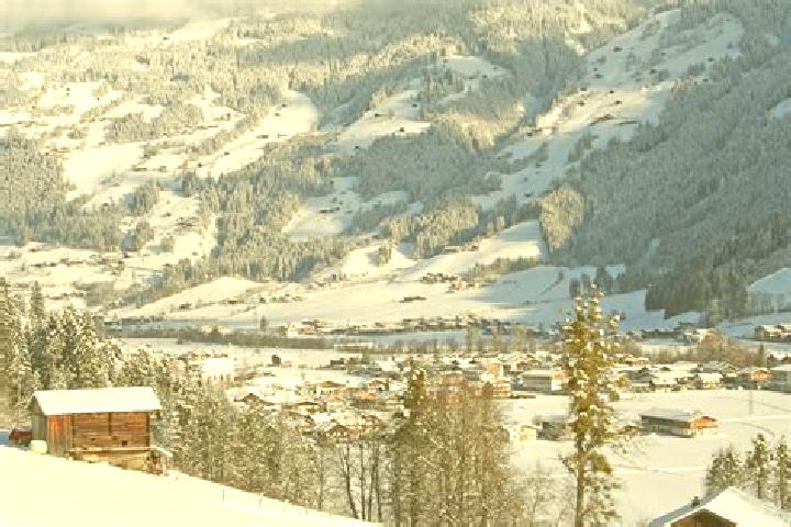 Rose, 36, a chestnut green-eyed latina companion based in Ramsau im Zillertal. Offering Dinner Date, Deep French Kissing, Travel Companion. Available for inc...