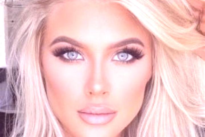 Rose, 36, a platinum blonde dark-eyed indian companion based in Hajiganj. Offering CIM, BDSM, Fetish. Available for incall and outcall, overnight bookings av...