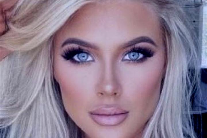 Rose, 36, a platinum blonde grey-eyed ebony companion based in Geichlingen. Offering Domination, Girlfriend Experience, 69, Couples. Available for incall and...