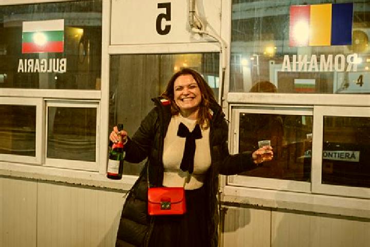Rose, 36 — Escort in Bechet, Romania