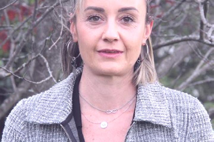 Rose, 36 — Escort in Essertines-en-Chatelneuf, France