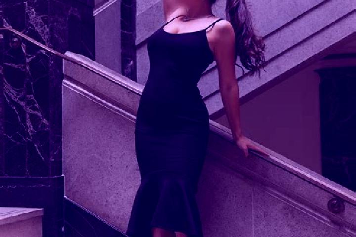 Rose, 37, a brunette amber-eyed latina companion based in Calvisson. Offering Fetish, BDSM, Domination. Available for incall and outcall, overnight bookings ...
