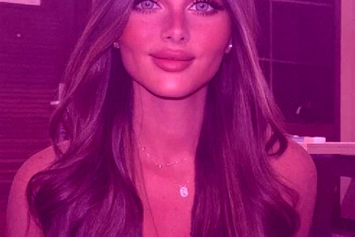 Rose, 37, a brunette dark-eyed mixed companion based in Canada de la Yerbabuena. Offering GFE, Girlfriend Experience, Roleplay. Available for incall and outc...