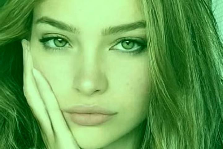 Rose, 37, a brunette green-eyed caucasian companion based in Padre Garcia. Offering Fetish, Travel Companion, OWO, Girlfriend Experience. Available for incal...