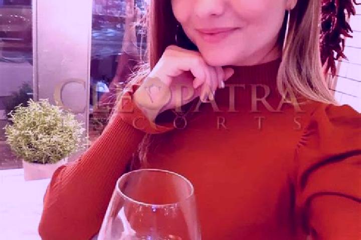 Rose, 37, a red green-eyed european companion based in Grosslobming. Offering Girlfriend Experience, Dinner Date, Prostate Massage, OWO. Available for incall...