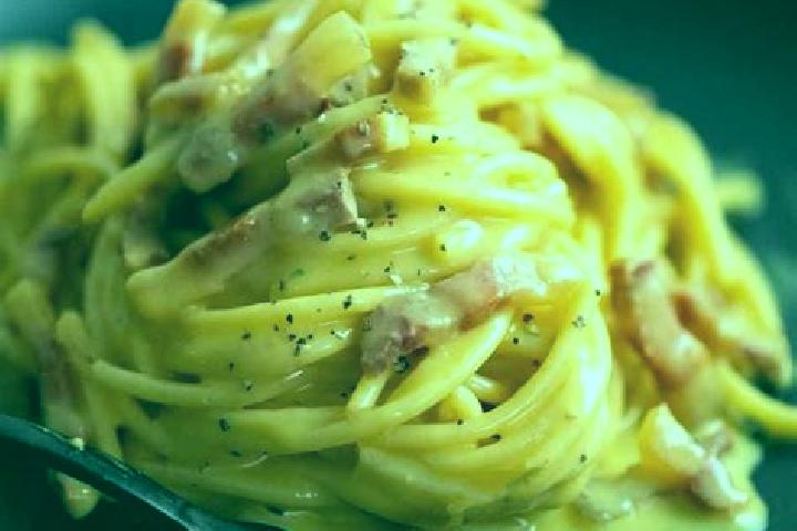 Rose, 37 — Escort in Carbonara al Ticino, Italy