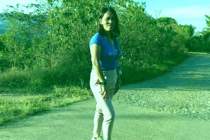 Rose, 37 — Escort in Kaburon, Indonesia