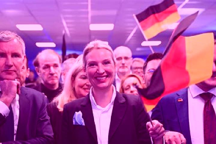 Rose, 37 — Escort in Kasel-Golzig, Germany