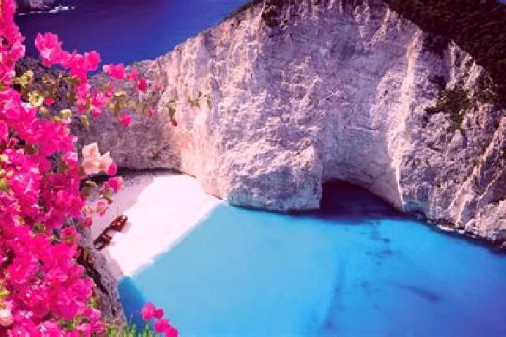 Rose, 37 — Escort in Malakasa, Greece
