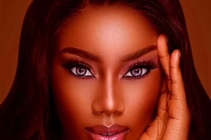 Rose, 38, a chestnut blue-eyed ebony companion based in Mermaid Beach. Offering Erotic Massage, Roleplay, CIM. Available for incall and outcall, day and even...