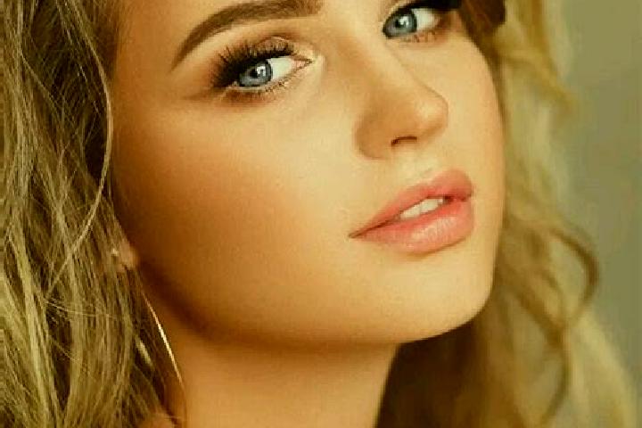 Rose, 38, a dark blonde blue-eyed asian companion based in Avola. Offering Couples, Prostate Massage, Deep French Kissing. Available for incall and outcall, ...
