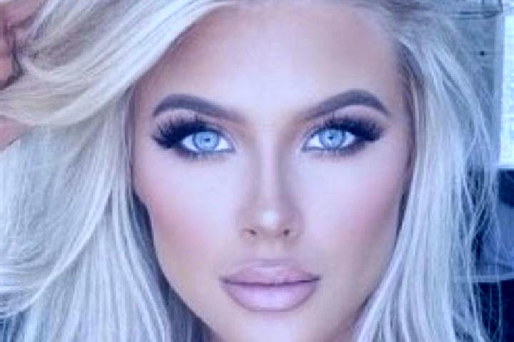 Rose, 38, a platinum blonde amber-eyed caribbean companion based in Baishatan. Offering Dinner Date, Striptease, Duos, A-Level. Available for incall and outc...